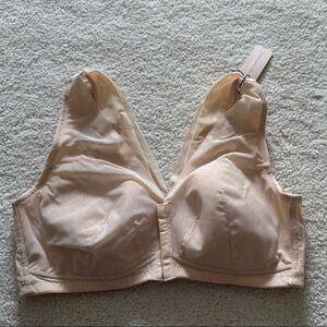Elegant Nude Bra with Subtle Dots